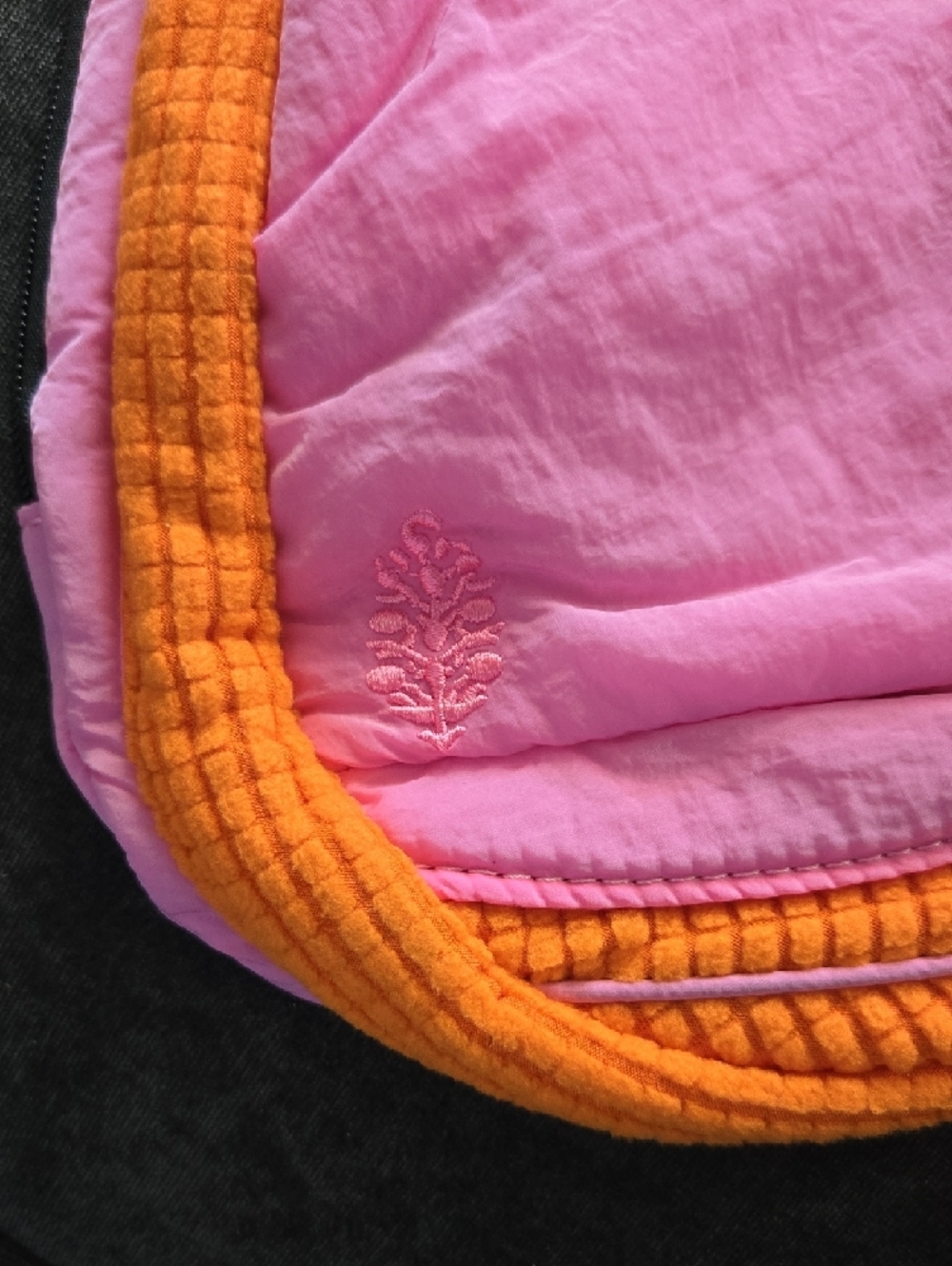 Free People Pink and Orange Quilted Crossbody Sling Bag - Picture 4 of 6